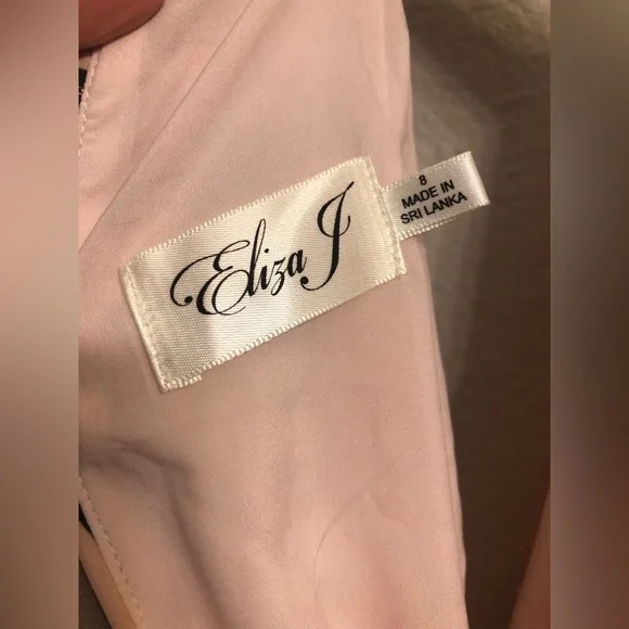 ✨ELIZA J FLORAL CHIFFON SLEEVELESS MAXI PROM DRESS SIZE 8 COLOR: BLUSH🌸 - Picture 8 of 11